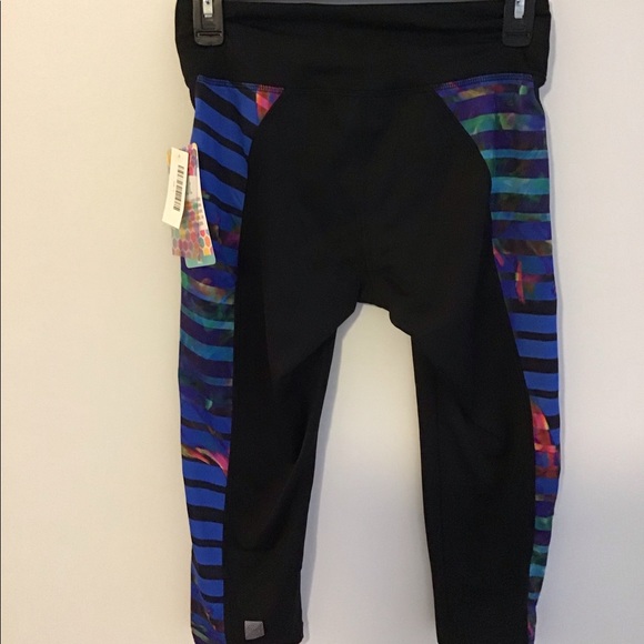 Under Armour Pants - Lularoe womens capri Leggings